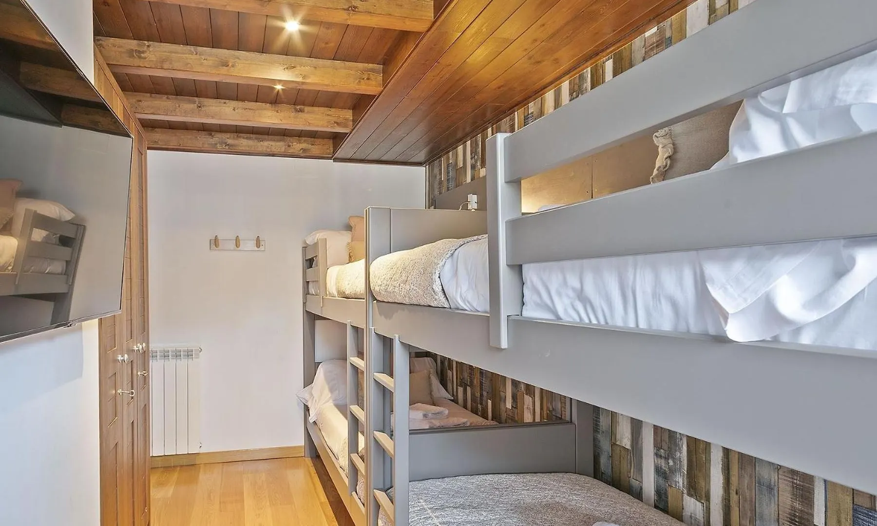 Luderna - Apartamento Val de Ruda B14 Paulet Baqueira Beret España